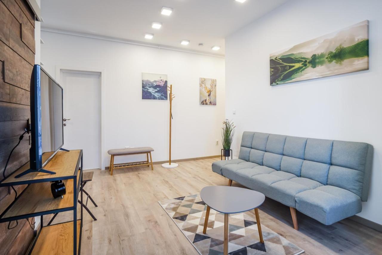Bright Apartments Moments Away From Herastrau Park, Mall And Metro Bucureşti Ngoại thất bức ảnh
